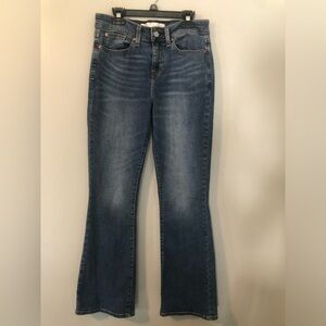 Levi Strauss Signature denim jeans, size 6, mid rise boot cut